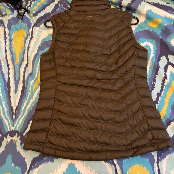 Olive Green Vest NWOT - Picture 3 of 3